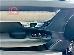 فولفو S90